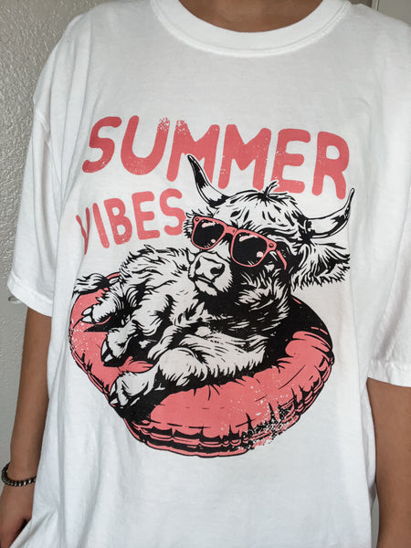 Summer Vibes Tee