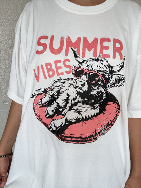 Summer Vibes Tee